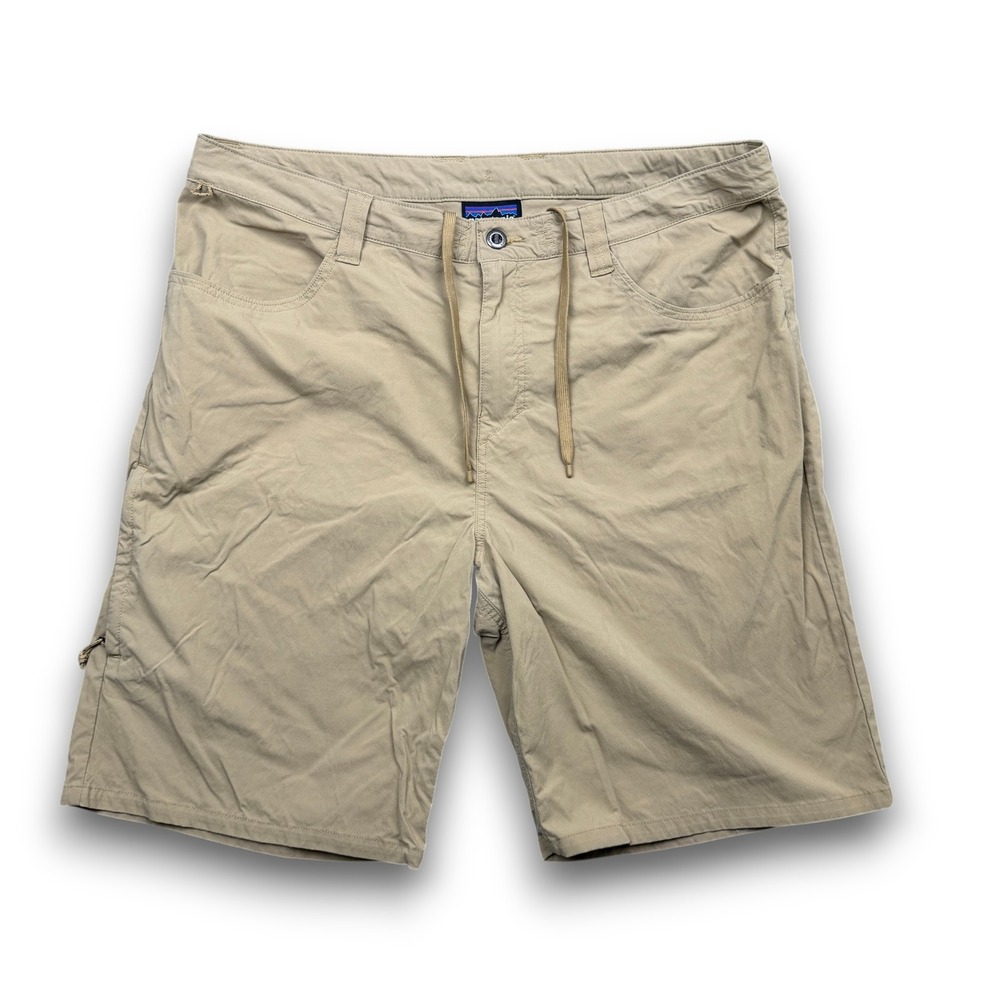 Patagonia Quandary Shorts Mens 38‎ Tan Khaki Hiking Outdoor Travel Performance